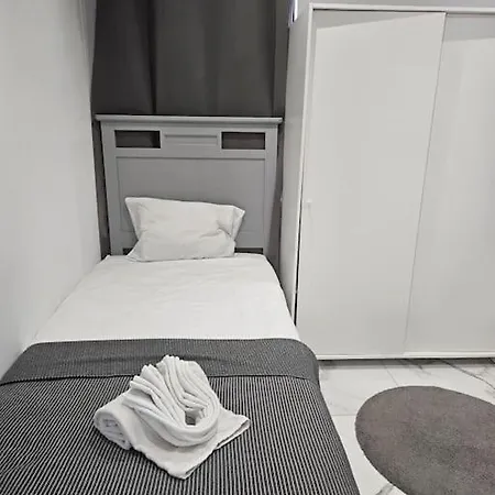 Vilanova Eight Apartment *