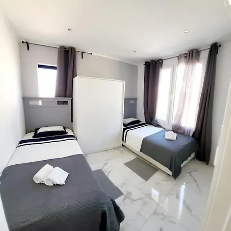 Vilanova Eight Apartment