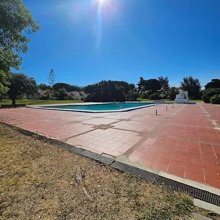 Vilanova Eight Apartment